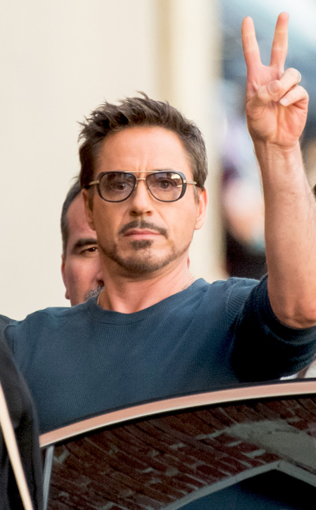 Robert Downey, Jr. Robert Downey, Jr.